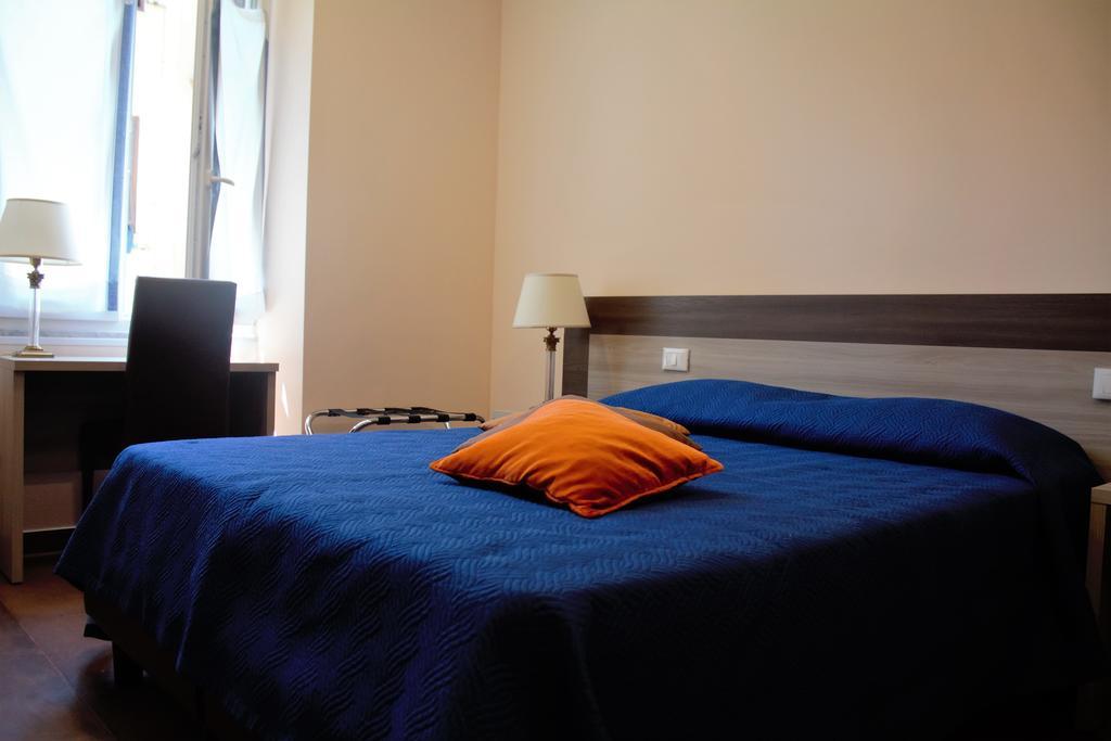 Good Night Moon Hotel La Spezia Kültér fotó